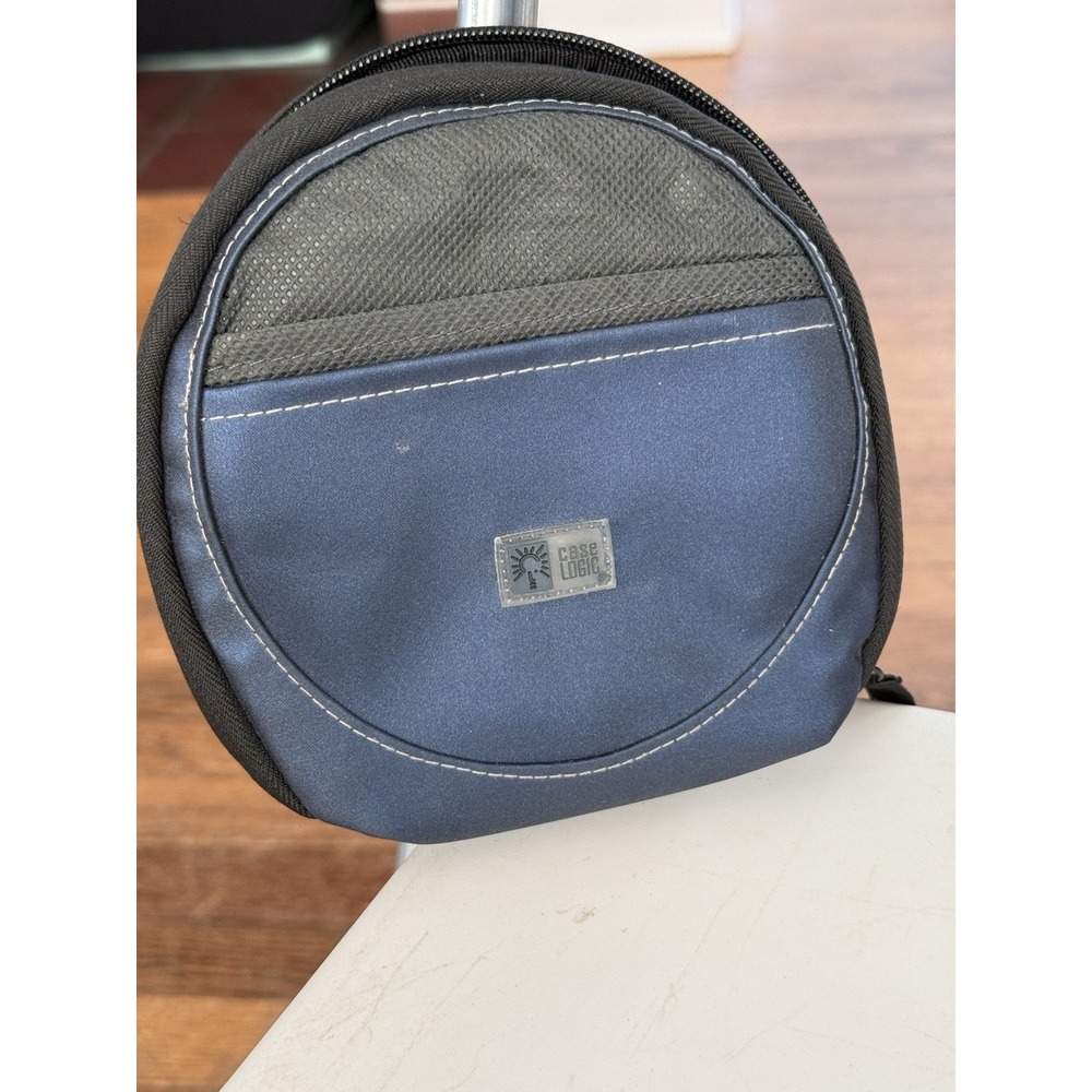 Case Logic CD/DVD Black Shell Case 12 Sleeve 24 Disc Capacity Zip Closure Wallet